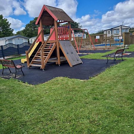 Llanteg Amroth Bay Holiday Caravan מראה חיצוני תמונה