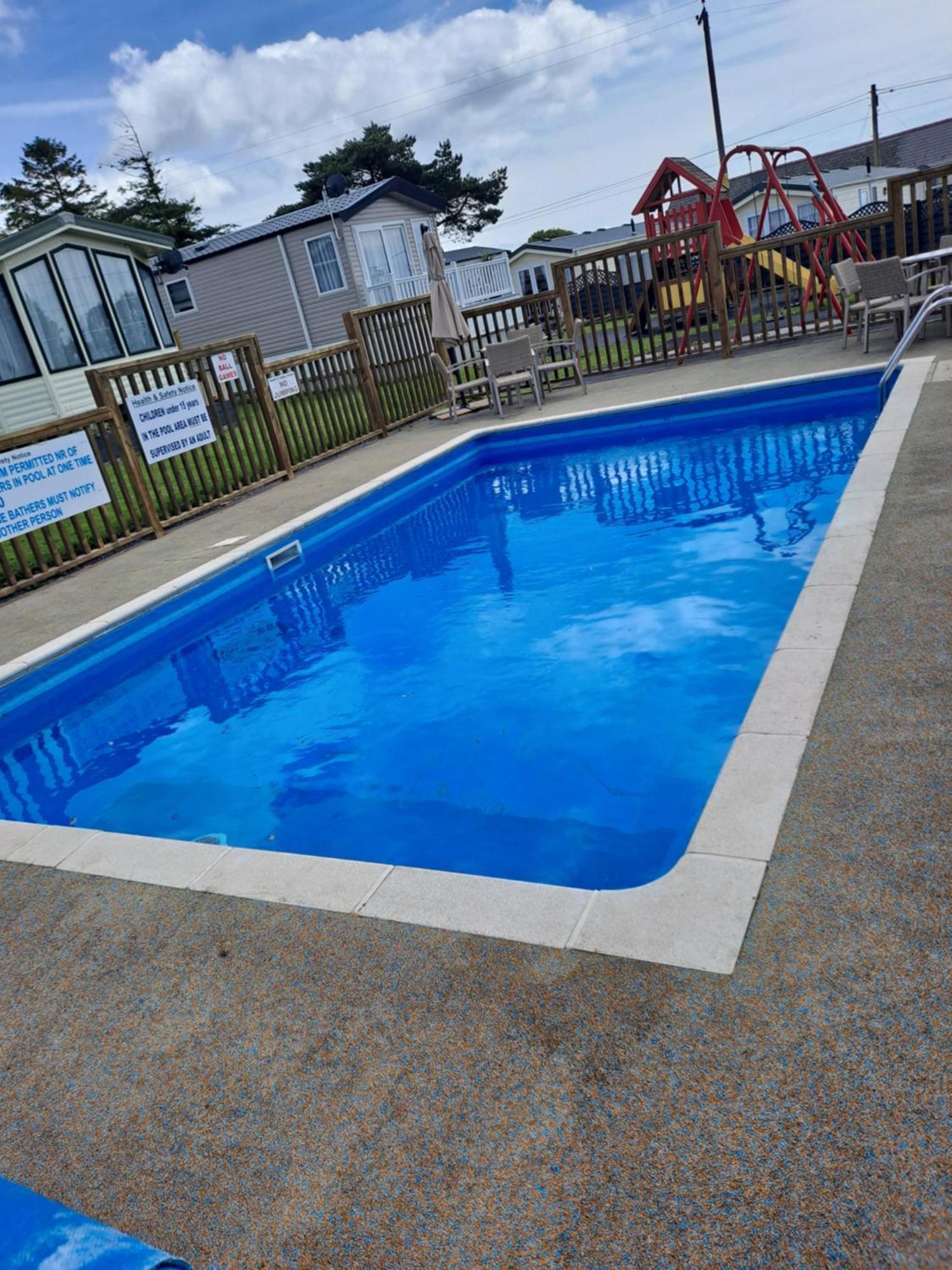 Llanteg Amroth Bay Holiday Caravan מראה חיצוני תמונה
